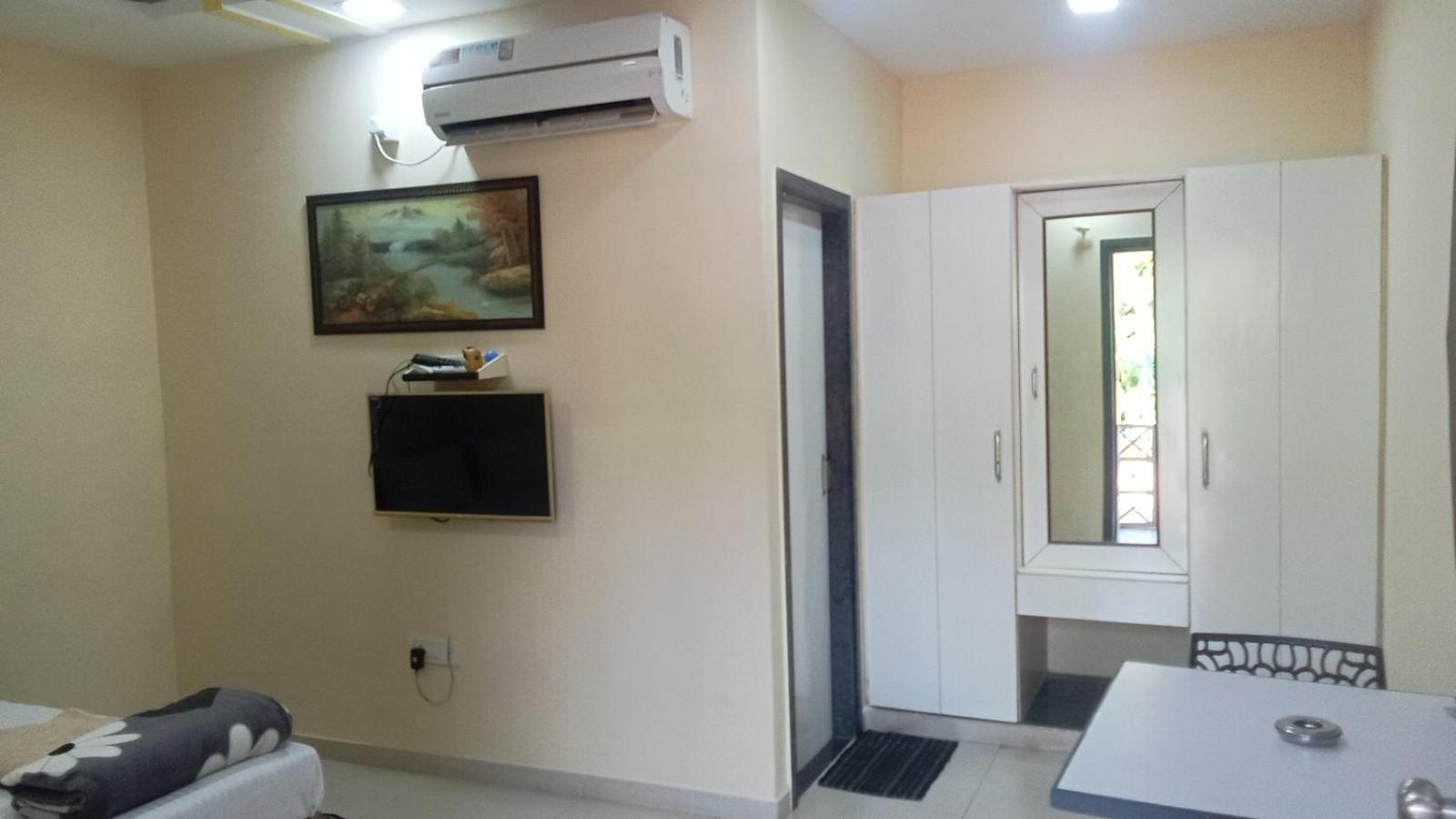 Giriraj Garden Resort Vagholi  Екстер'єр фото